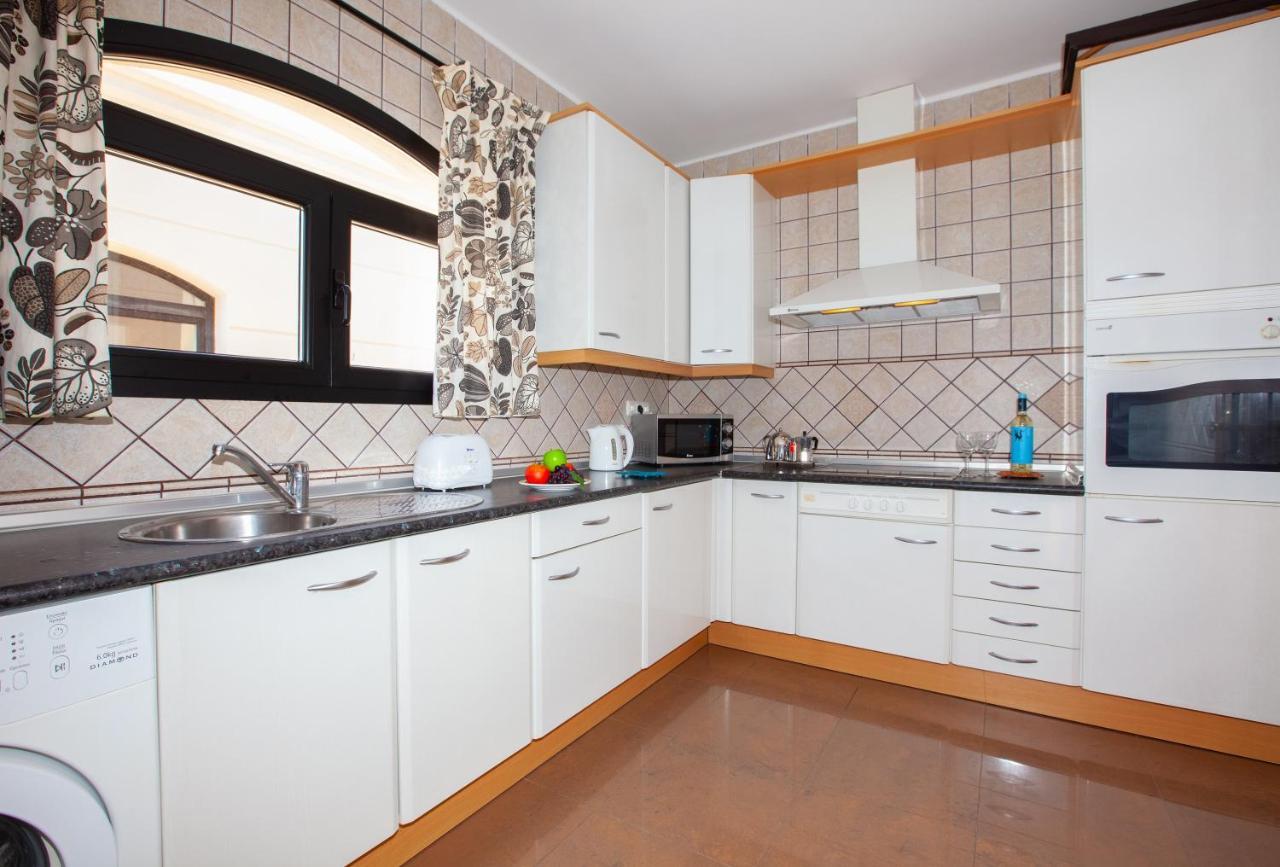 Riviera Park, Central 2 Bed Apartment Puerto del Carmen  Ngoại thất bức ảnh
